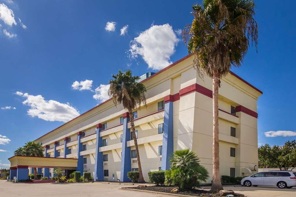 Rodeway Inn Houston North Greenspoint מראה חיצוני תמונה