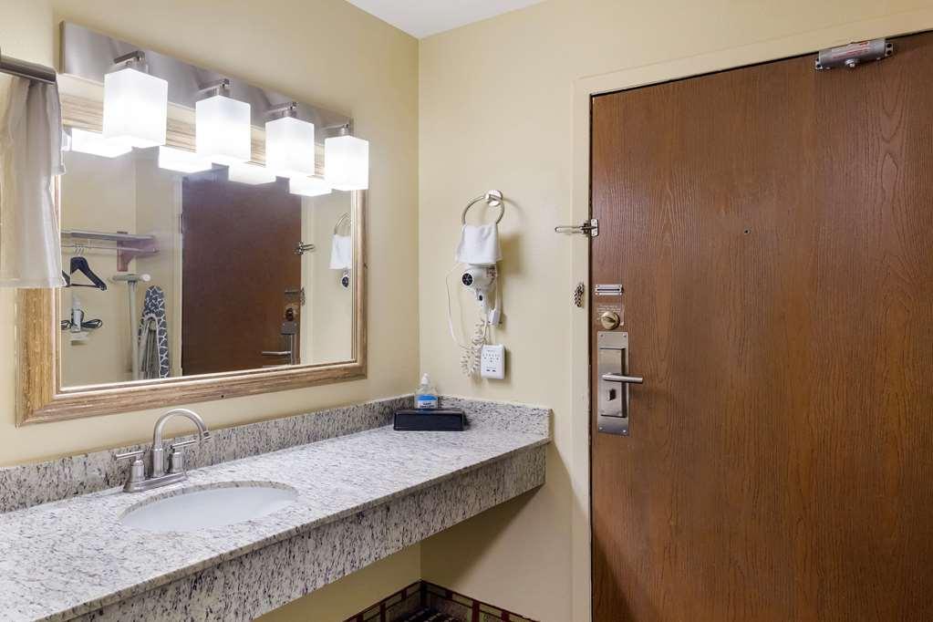 Rodeway Inn Houston North Greenspoint חדר תמונה
